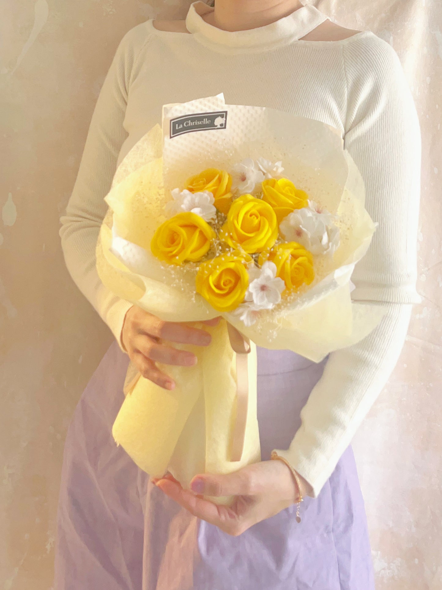 充滿希望-鮮黃色香梘玫瑰花束 |番梘花|畢業花束 情人節花束 生日花束 中學 小學 幼稚園