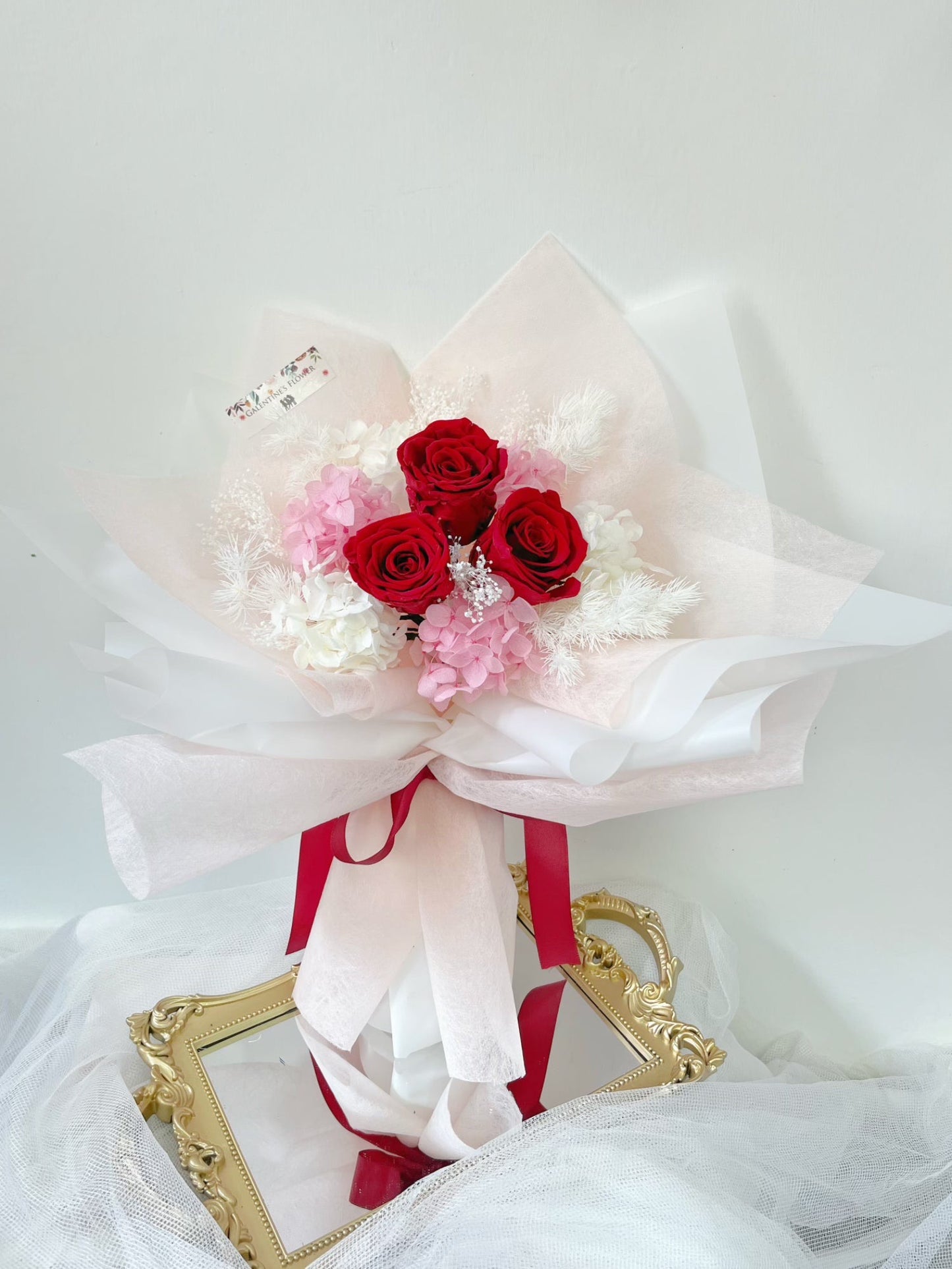 (情人節預訂) 熱戀中3 枝紅色保鮮玫瑰花束|保鮮花 永生花 畢業花束 生日花束 情人節花束