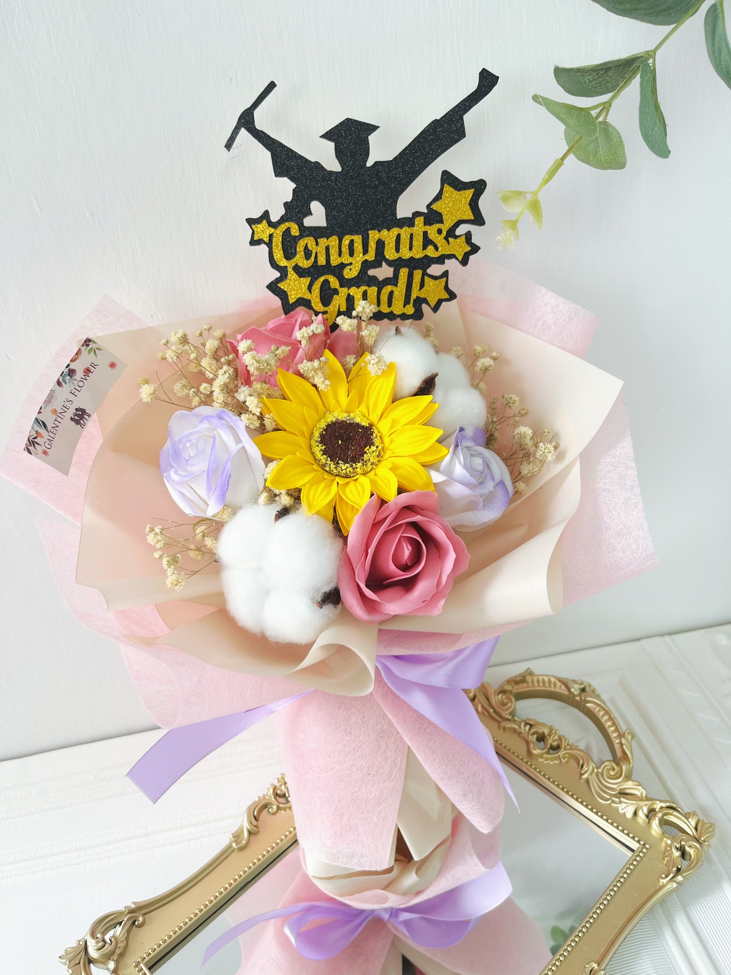 小公主的畢業禮~小版畢業花束精選 1枝太陽花花束 + 玫瑰花|香梘花生日花束 中學 小學 幼稚園