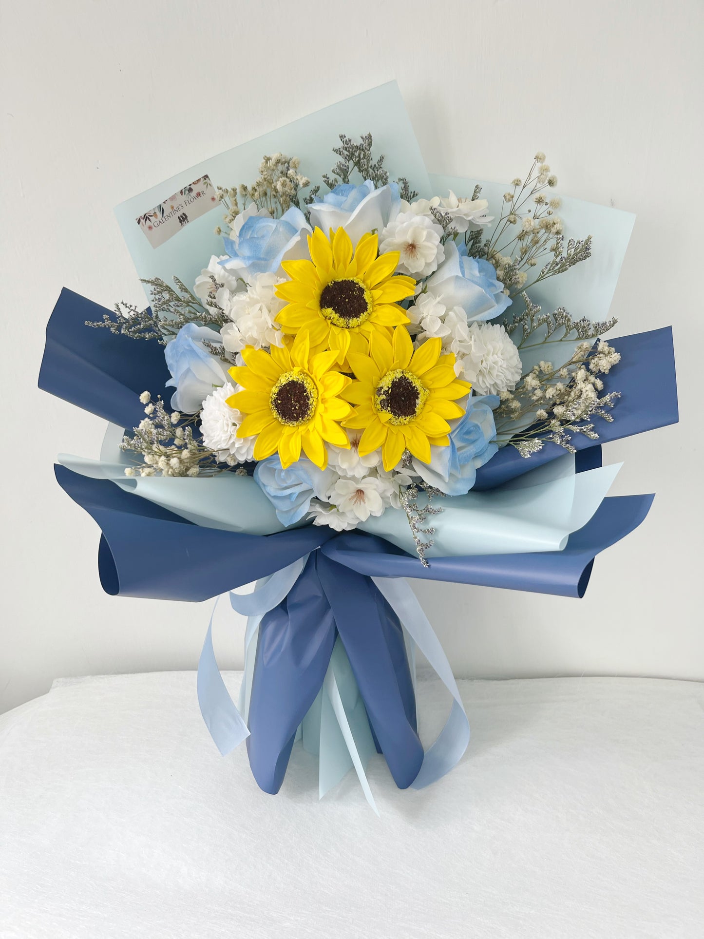 我們的畢業天-香梘太陽花 玫瑰花束 向日葵|香梘花|畢業花束 小學 幼稚園