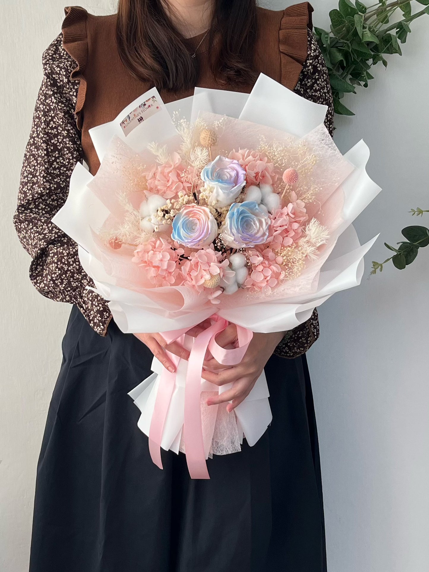 (情人節預訂) 3 枝夢幻人漁珍珠色系-保鮮玫瑰花束|保鮮花 永生花 畢業花束