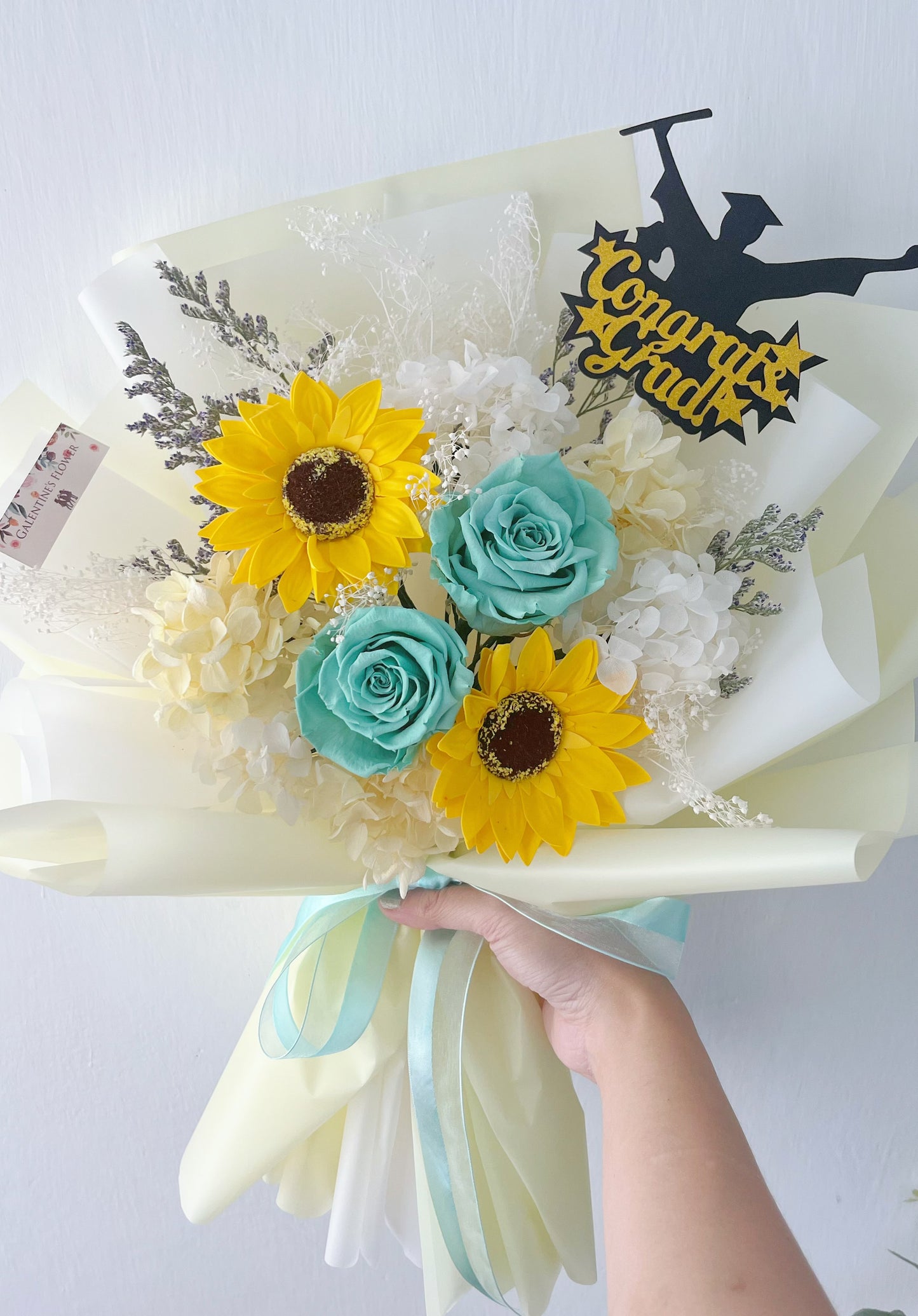 青色玫瑰畢業花束精選- Sun Will Shine 玫瑰太陽花束|保鮮花+香梘花 永生花 中學 小學 幼稚園