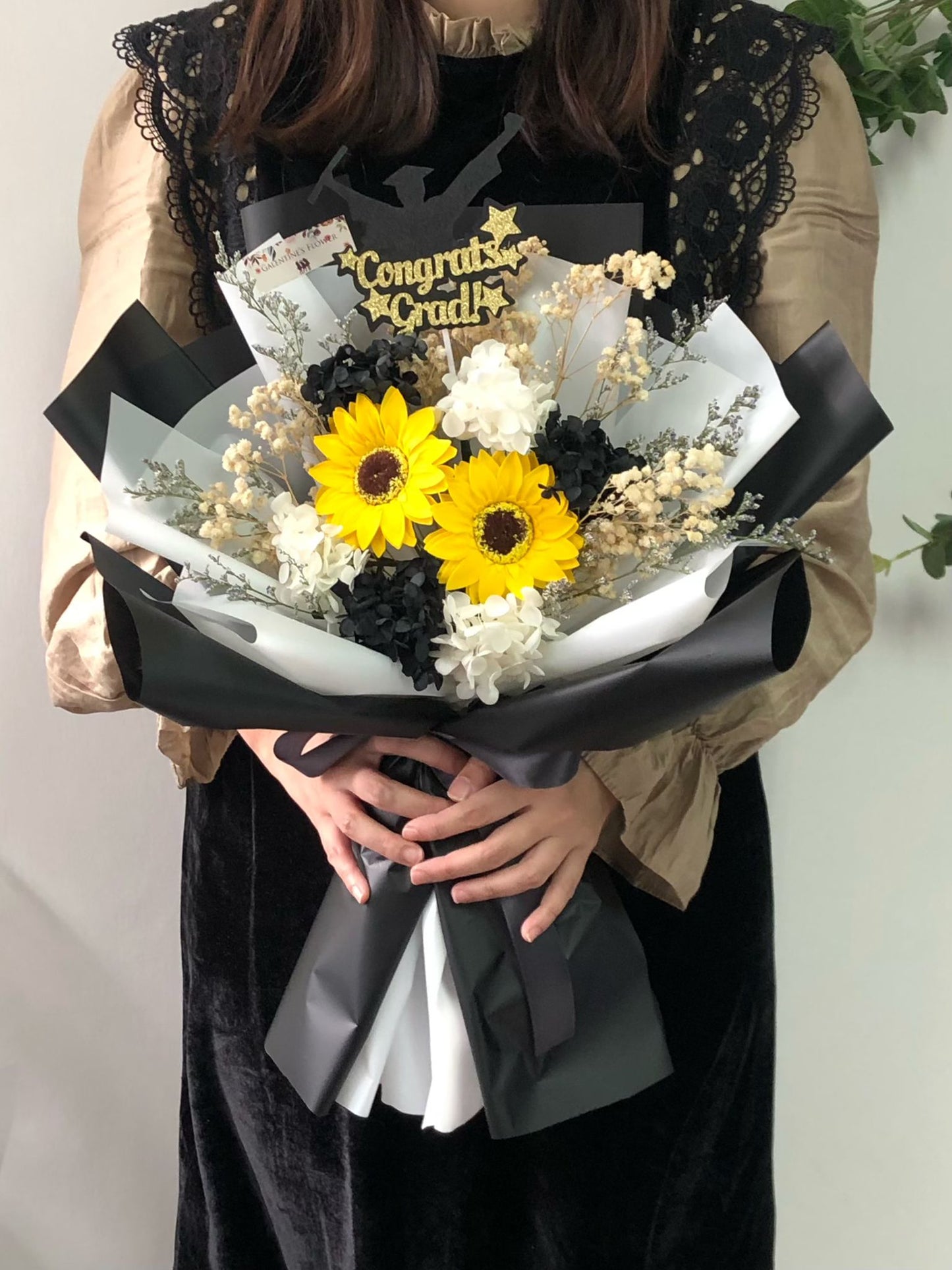 2 枝 畢業花束精選 2枝太陽花花束|香梘花 生日花束