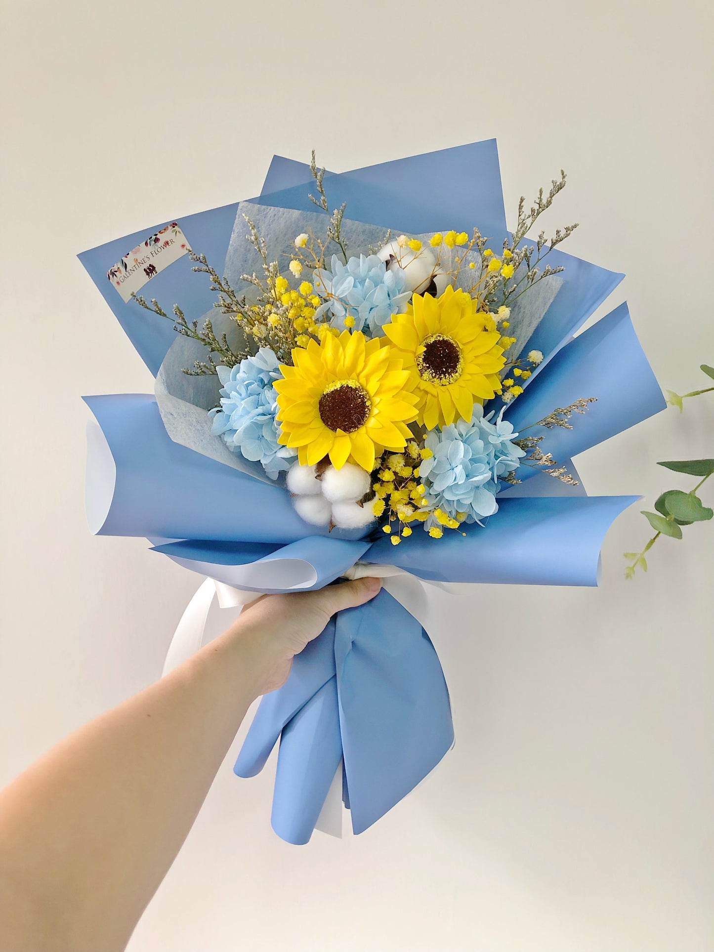 陽光路上 - 藍色系太陽花束|香梘花向日葵 |番梘花 畢業花束