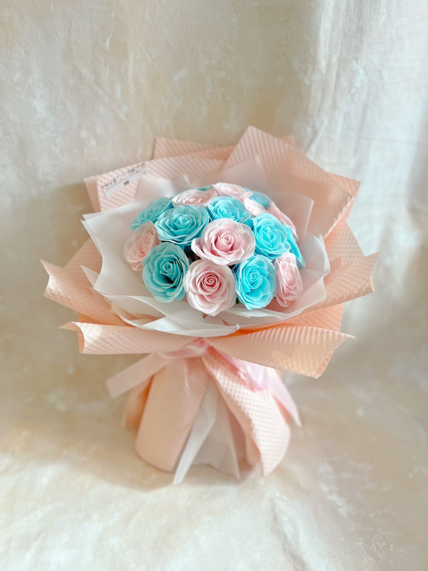 20 枝粉紅粉綠香梘玫瑰花束 ｜番梘花｜畢業花束 情人節花束 求婚 生日花束