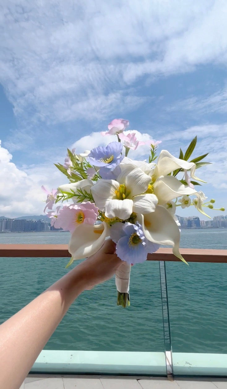 (一個月預訂）新娘花球-仿真花花球 馬蹄蘭 絲花花球 韓式花球 pre wedding 婚禮花球