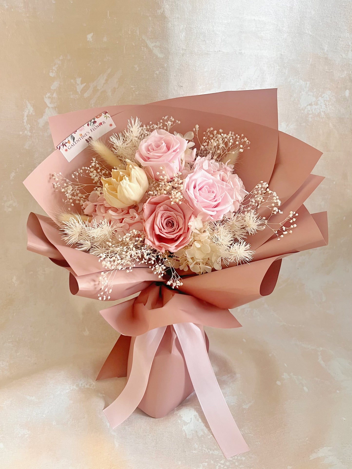 (有現貨）3 枝溫柔大地色系－保鮮玫瑰花束｜保鮮花 永生花 畢業花束 生日花束