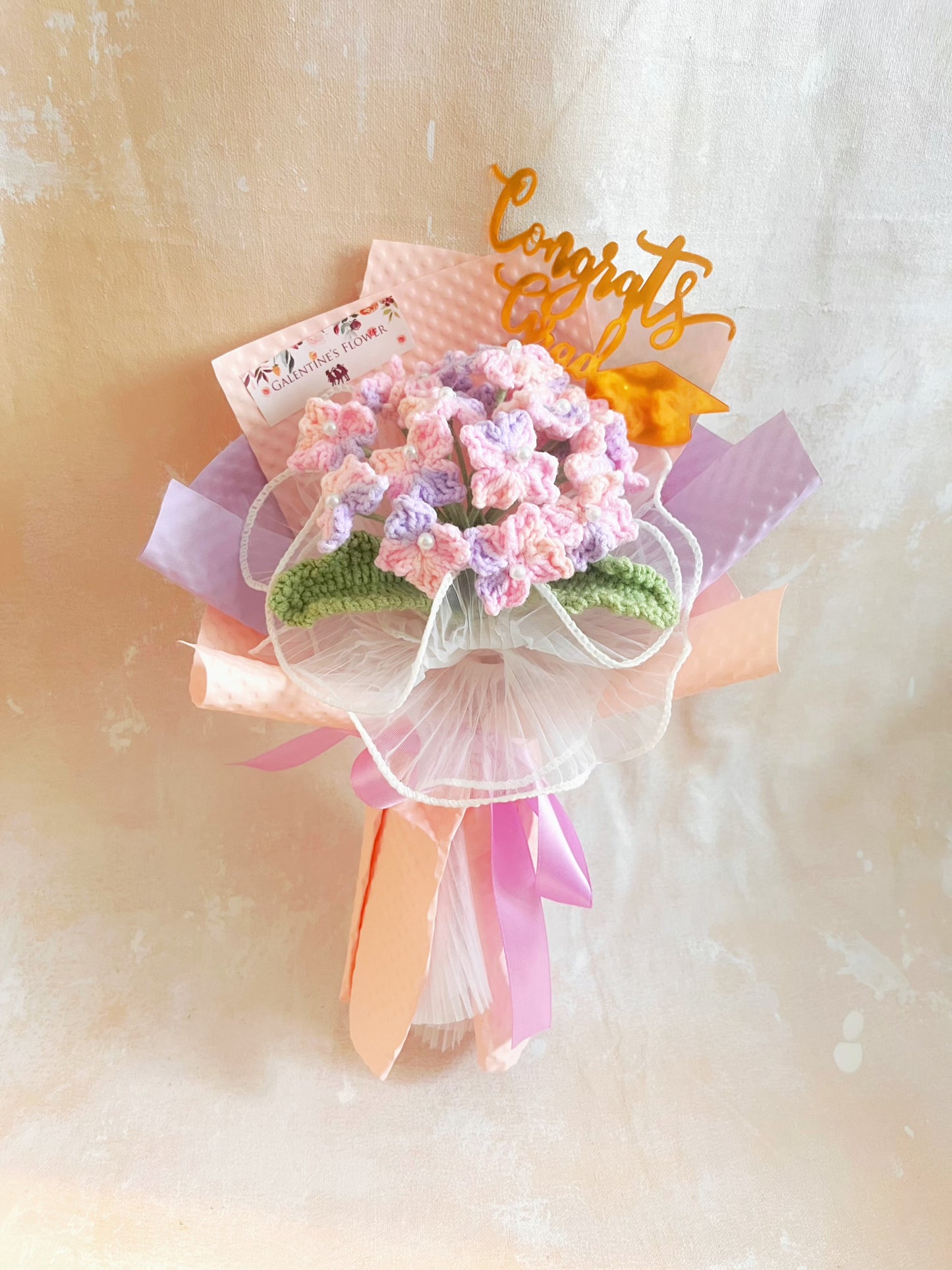 初見 日系繡球花針織小花束 畢業禮禮物 畢業花束精選 生日花束 中學 小學 幼稚園