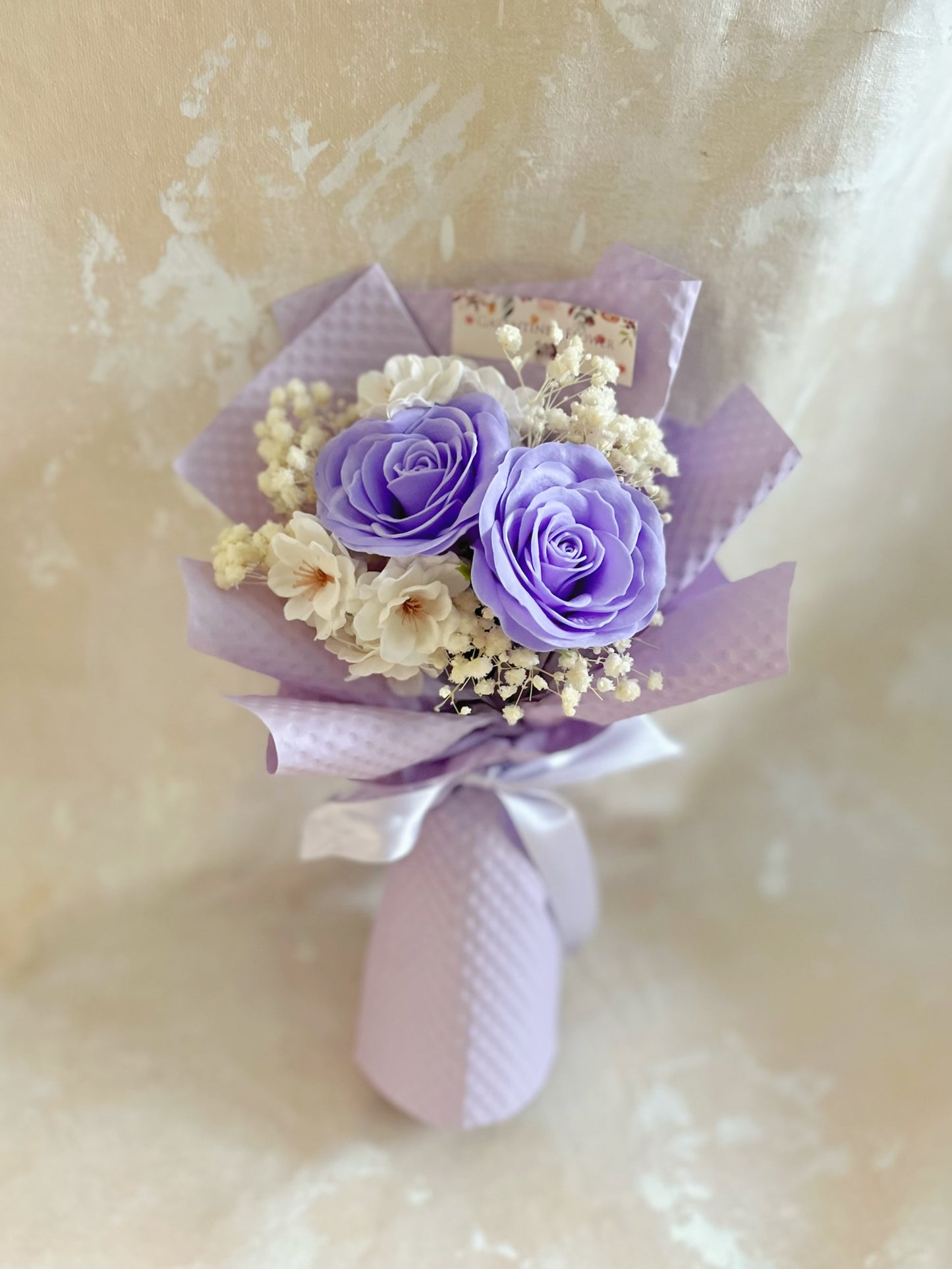 紫凝花意 畢業花花束 + 玫瑰花｜香梘花生日花束 中學 小學 幼稚園