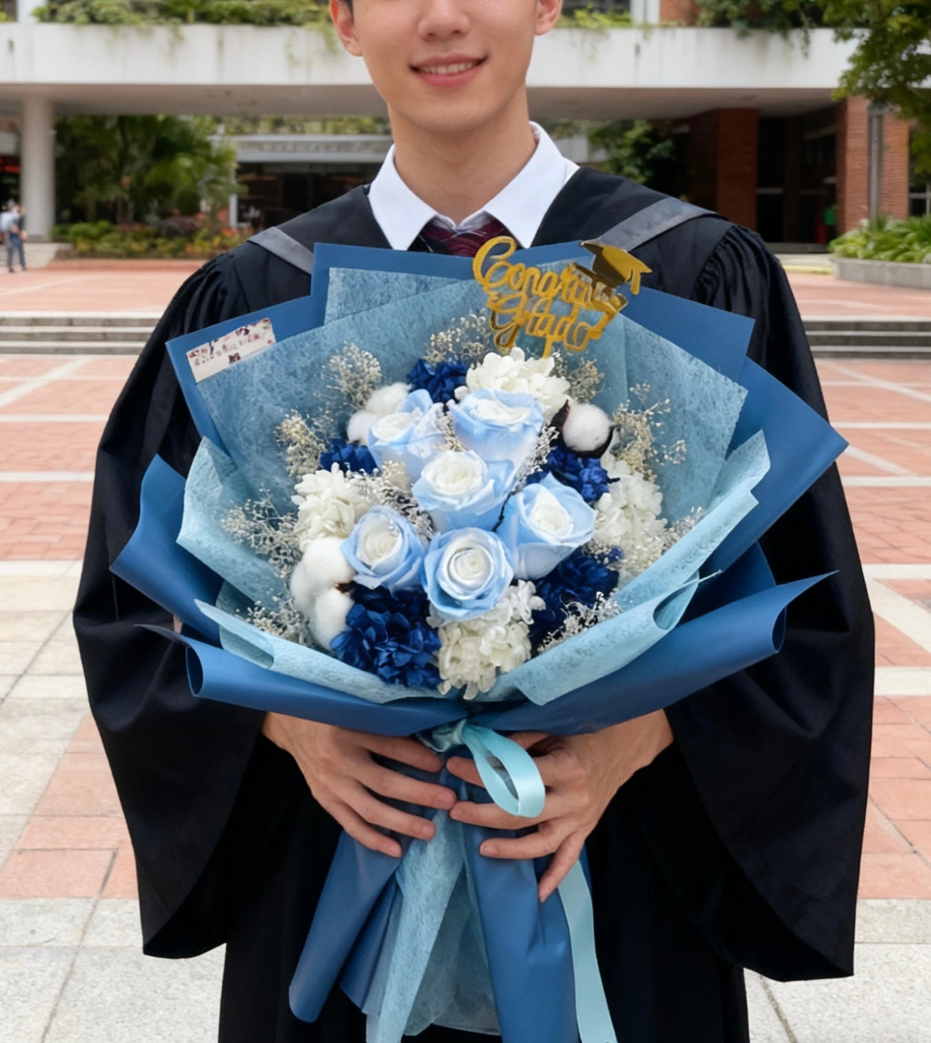 飄雪冰藍 6枝保鮮玫瑰花束｜保鮮花 永生花 畢業花束