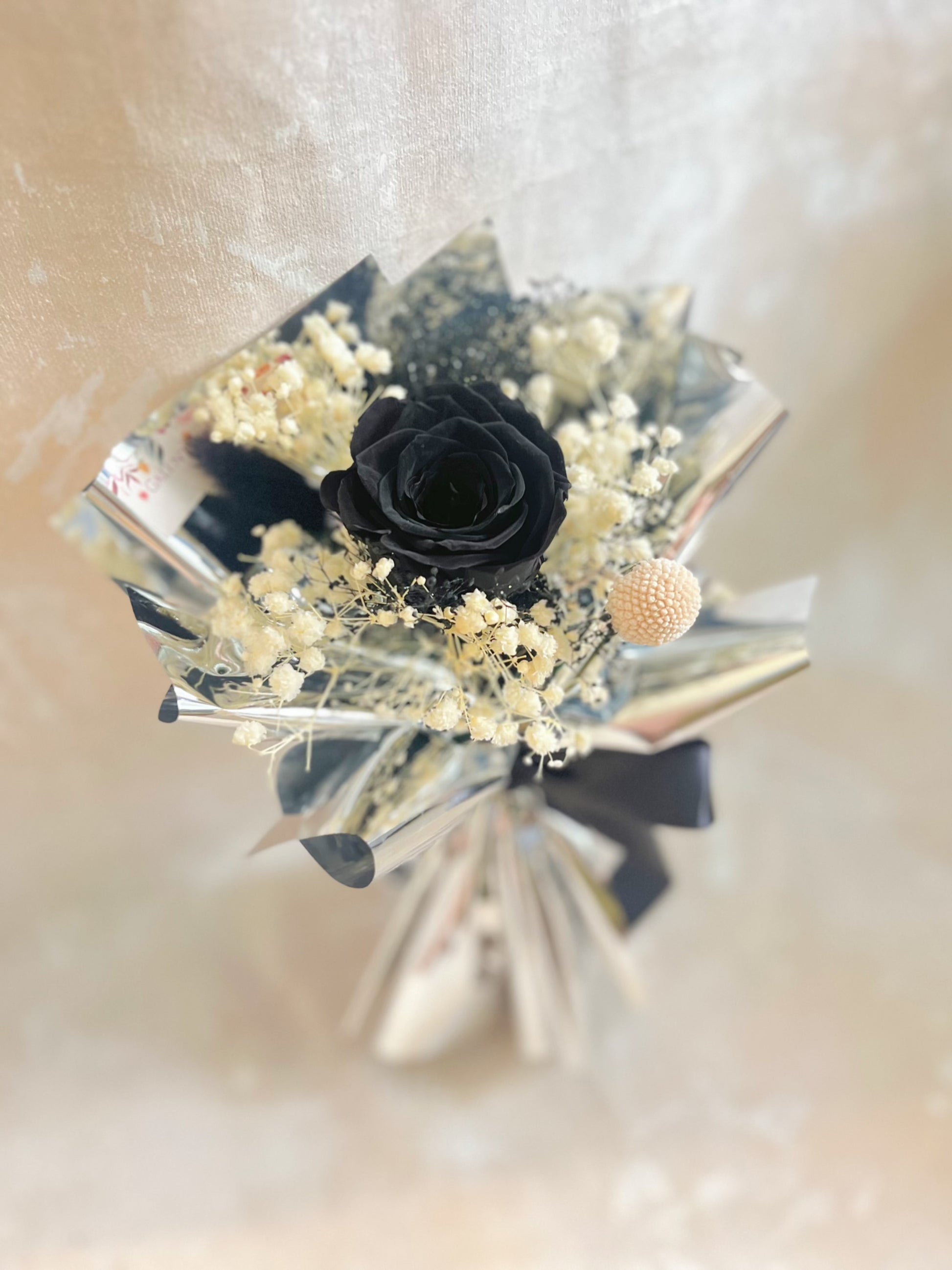 經典鋼琴黑 過單枝保鮮玫瑰小花束｜保鮮花 永生花 畢業花束 乾花