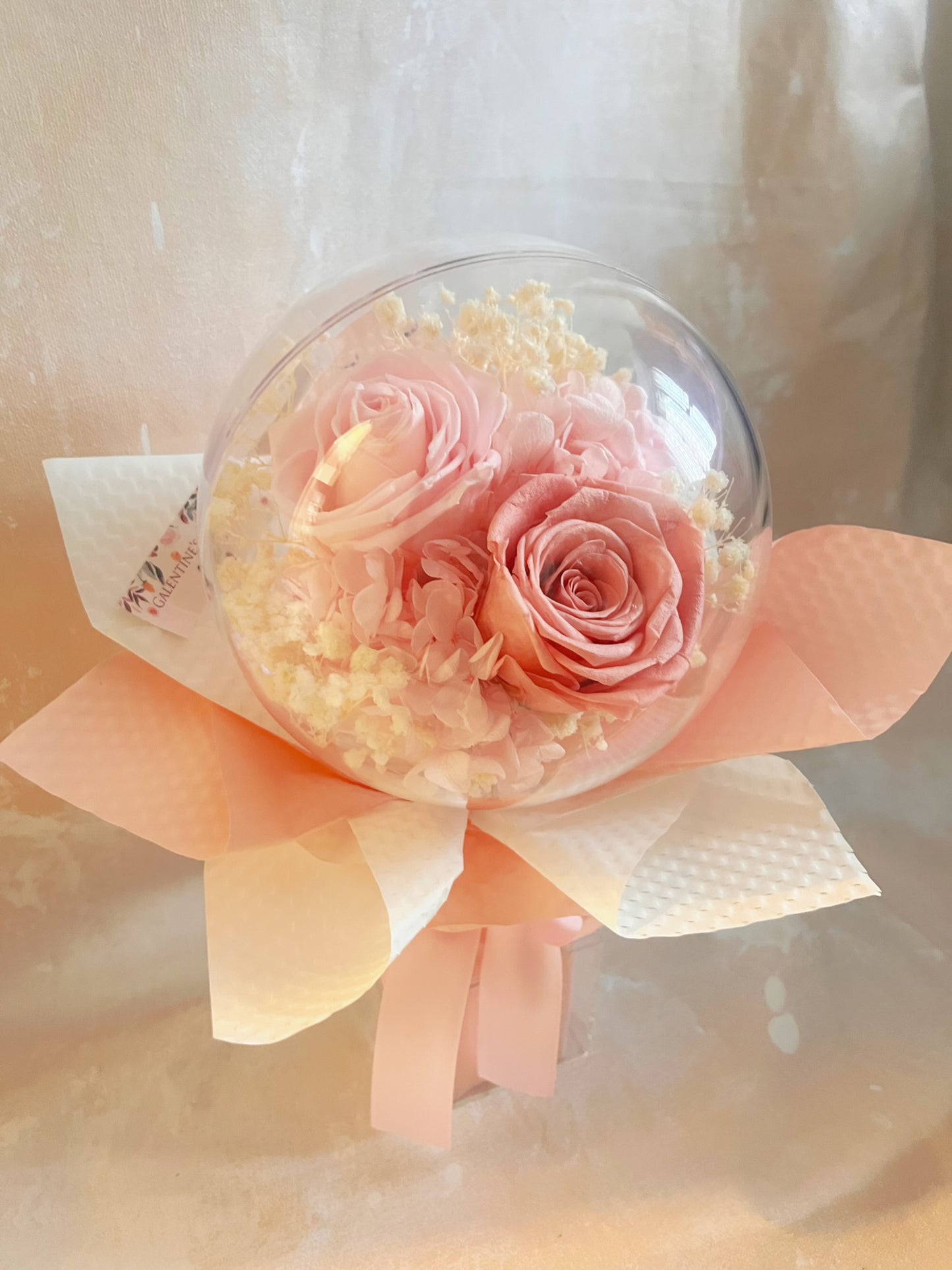 浪漫小夢幻球 2枝保鮮玫瑰花束｜保鮮花 永生花 生日花束