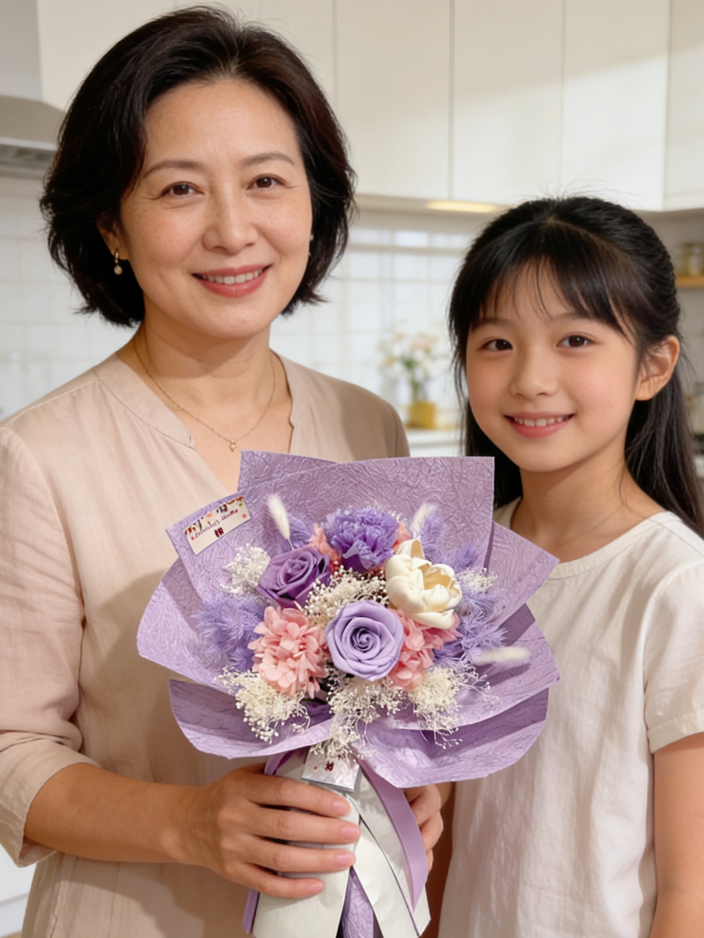 2026母親節-溫柔媽媽 3枝保鮮玫瑰 康乃馨花束｜保鮮花 永生花 生日花束