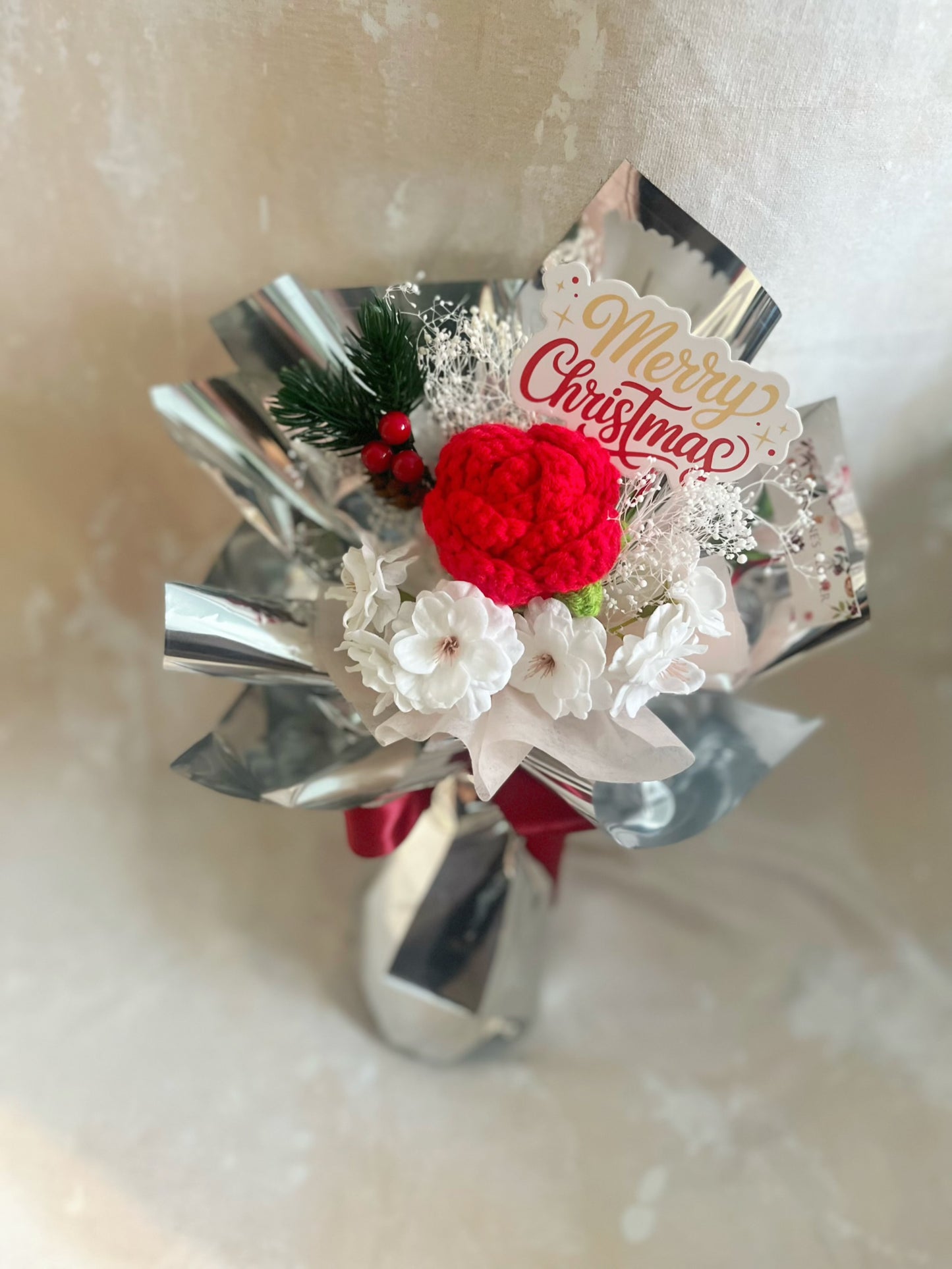 聖誕紅玫瑰針織花束 畢業禮禮物 畢業花束 公仔花束 生日花束 中學 小學 幼稚園