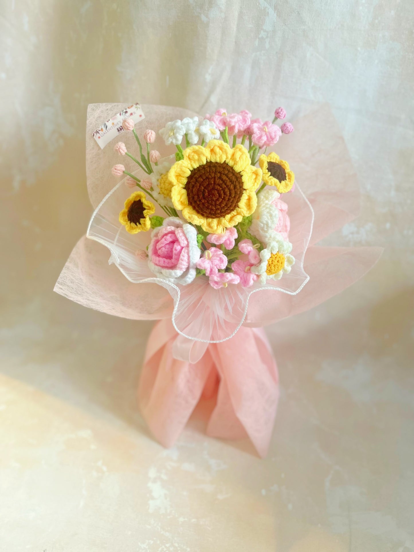 快樂太陽 針織花束 太陽花 向日葵 畢業禮物 畢業花束 公仔花束 生日 中學 小學 幼稚園