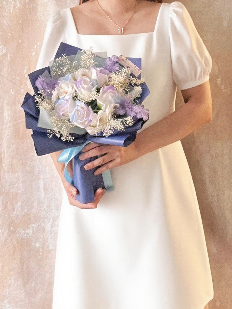 Unicorn 獨角獸6枝夢幻紫藍香梘玫瑰花束 ｜番梘花｜畢業花束 情人節花束 生日花束 中學 小學 幼稚園