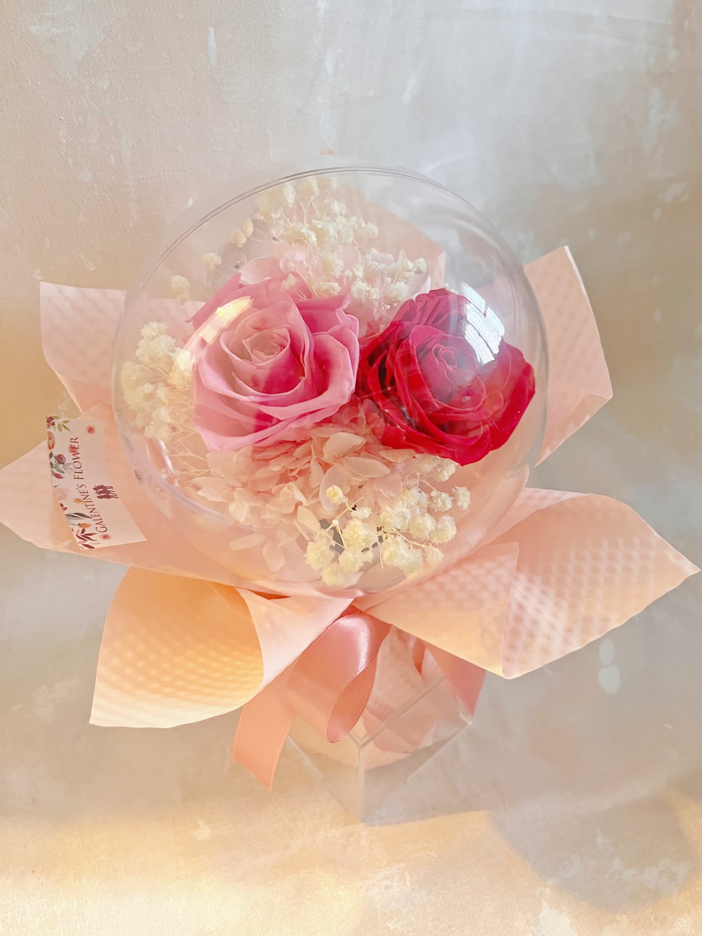 （有現貨）熱情小夢幻球 2枝保鮮玫瑰花束｜保鮮花 永生花 生日花束