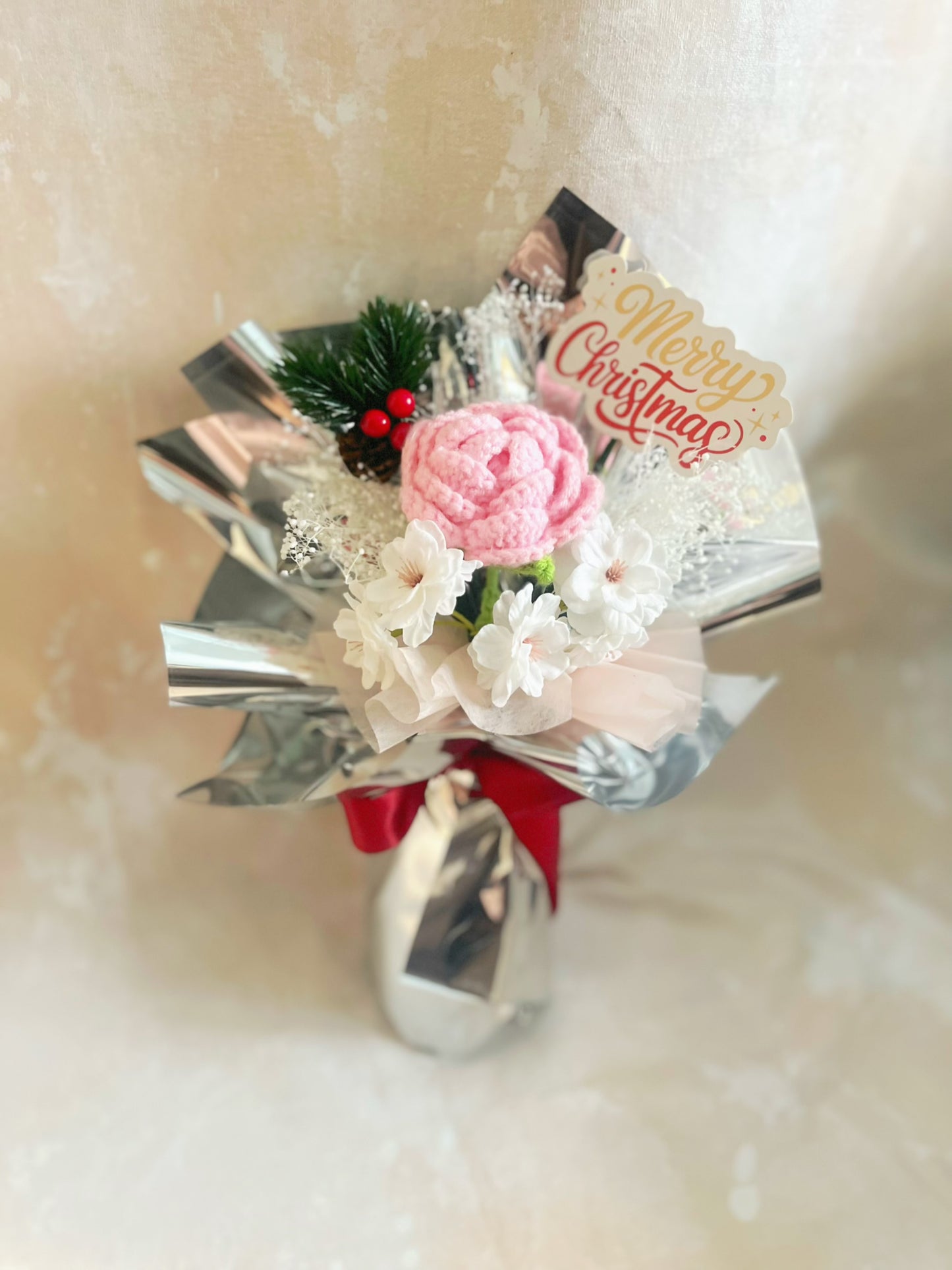 聖誕粉紅玫瑰針織花束 畢業禮禮物 畢業花束 公仔花束 生日花束 中學 小學 幼稚園