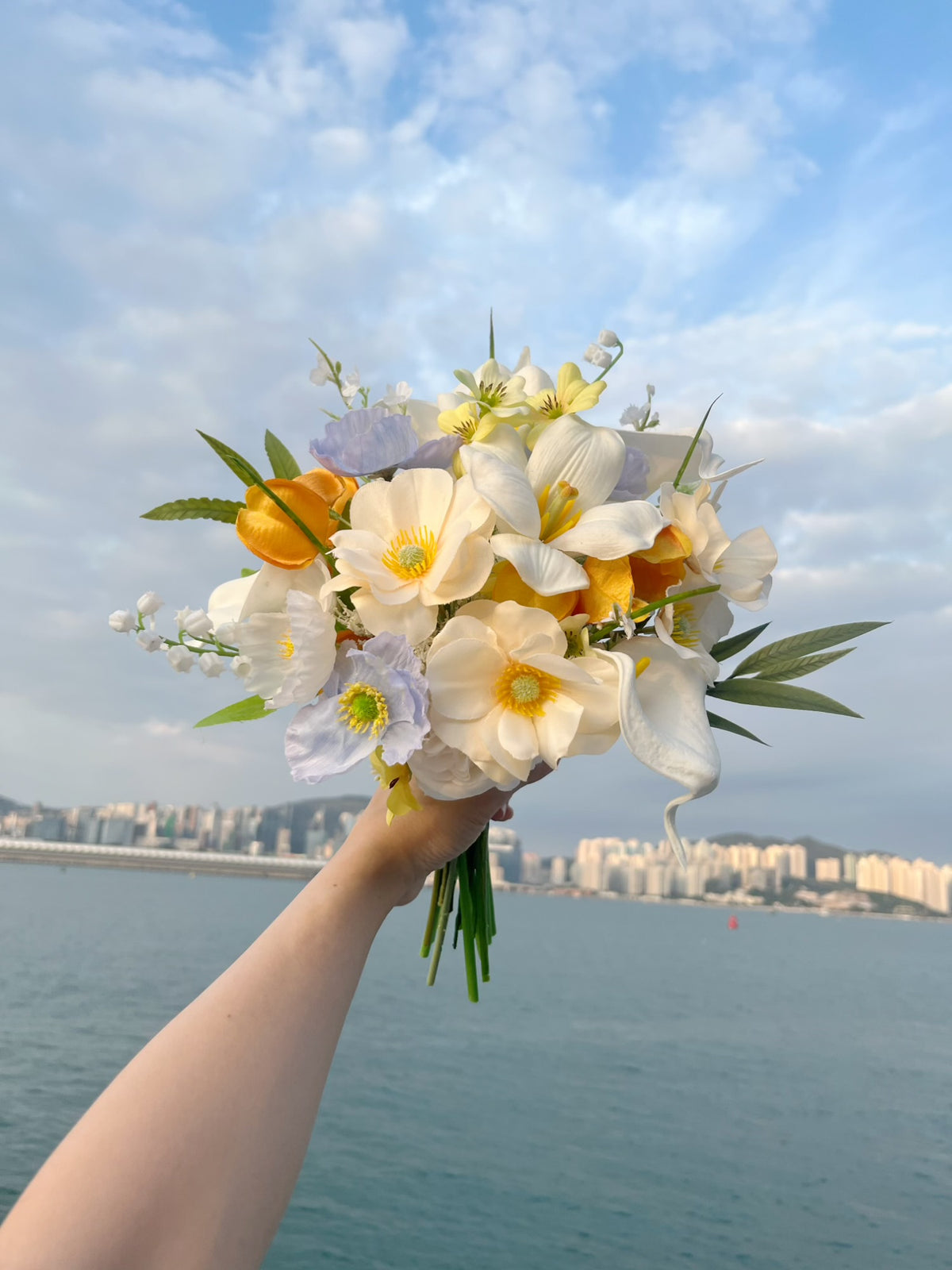 (一個月預訂）新娘花球-仿真花花球 馬蹄蘭 絲花花球 韓式花球 pre wedding 婚禮花球