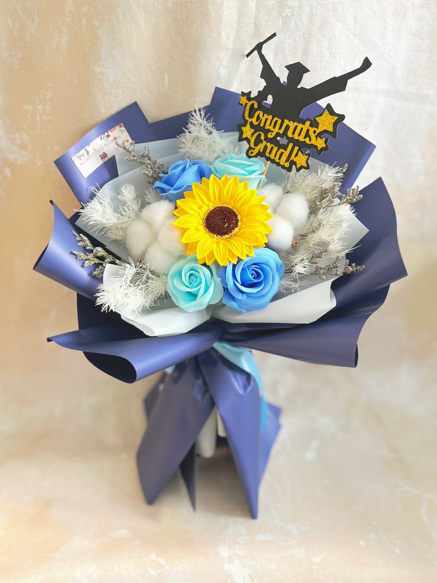 聰明智多星~小版畢業花束精選 1枝太陽花花束 + 玫瑰花｜香梘花生日花束 中學 小學 幼稚園