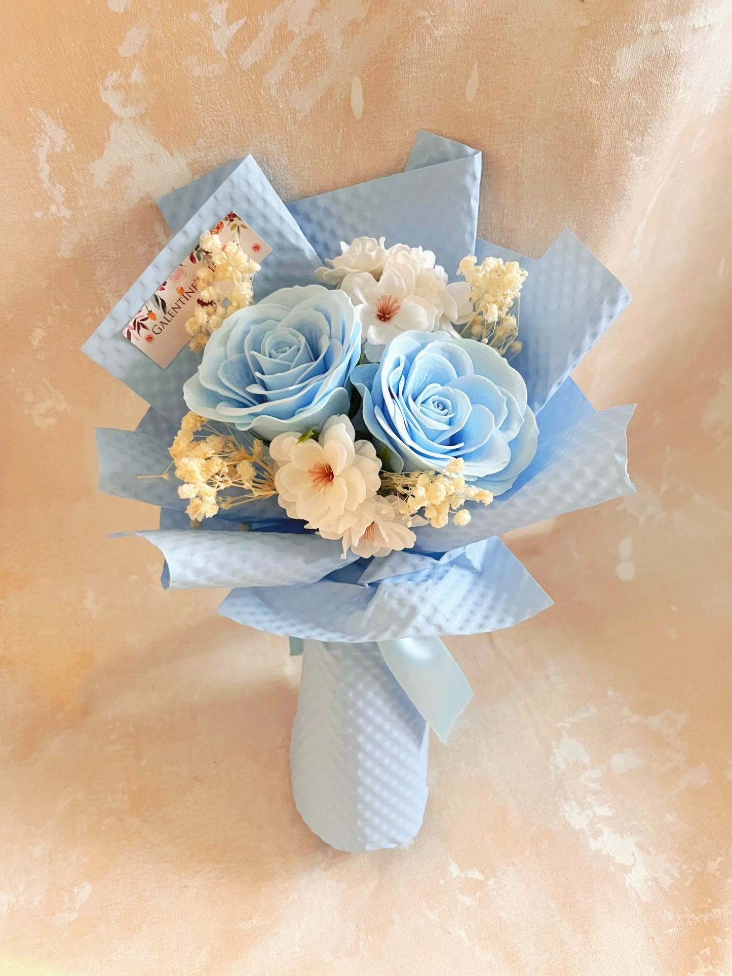 理想與夢想畢業花花束 + 玫瑰花｜香梘花生日花束 中學 小學 幼稚園