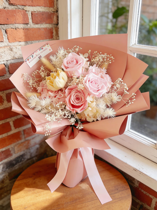 3 枝溫柔大地色系－保鮮玫瑰花束｜保鮮花 永生花 畢業花束 生日花束