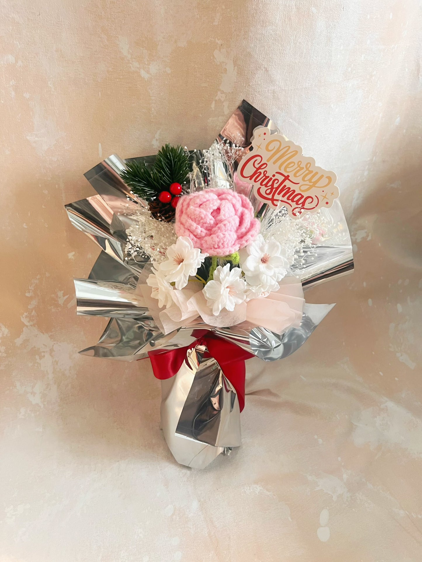 聖誕粉紅玫瑰針織花束 畢業禮禮物 畢業花束 公仔花束 生日花束 中學 小學 幼稚園