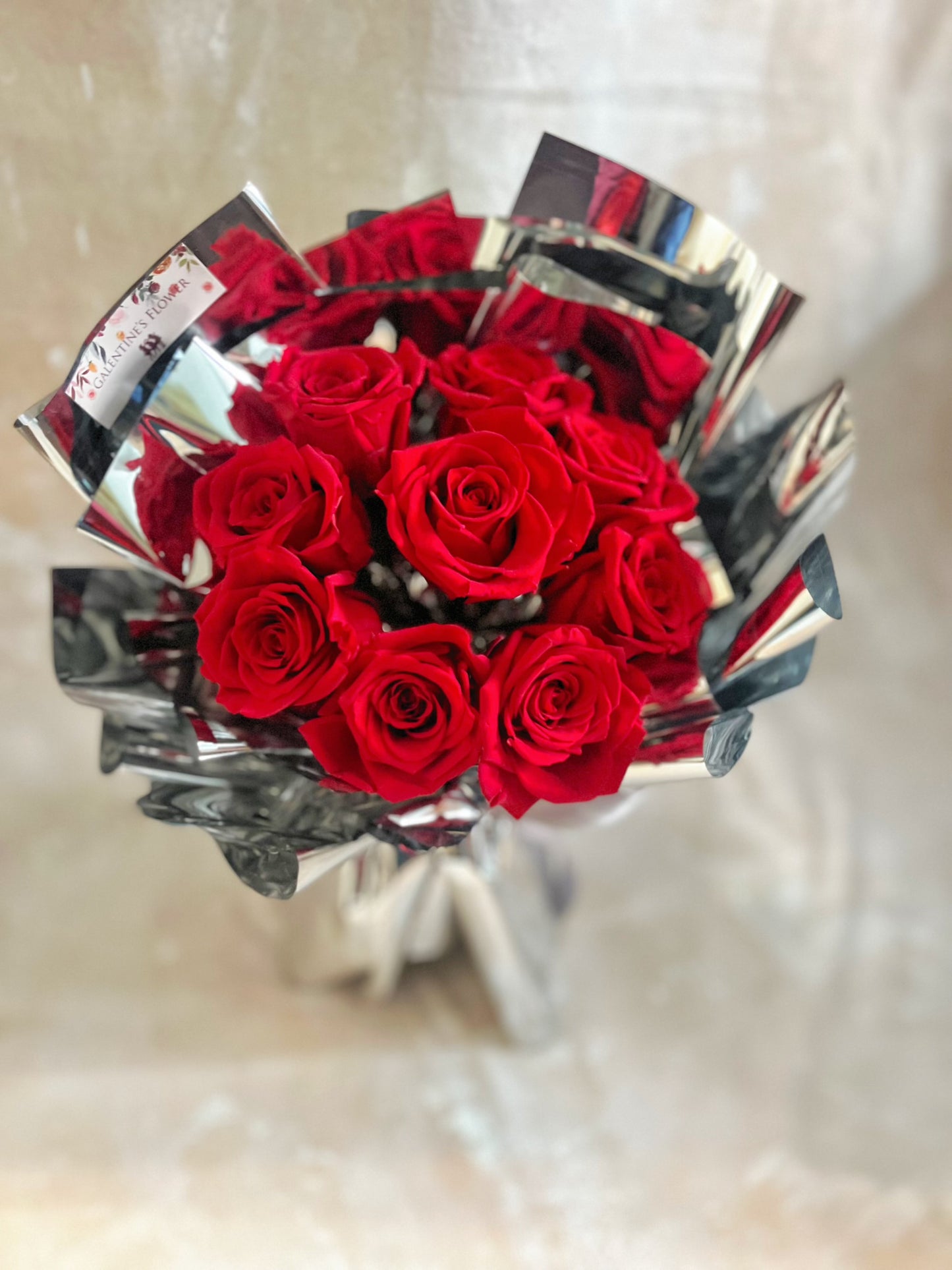 時尚打卡鏡面9枝保鮮玫瑰花束｜保鮮花 永生花 畢業花束