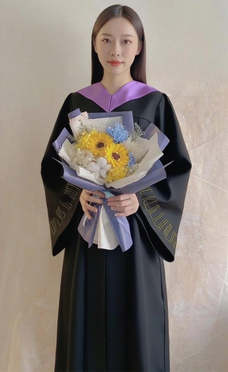 2 枝 最暢銷畢業花束精選 2枝太陽花花束｜香梘花　生日花束  中學 小學 幼稚園