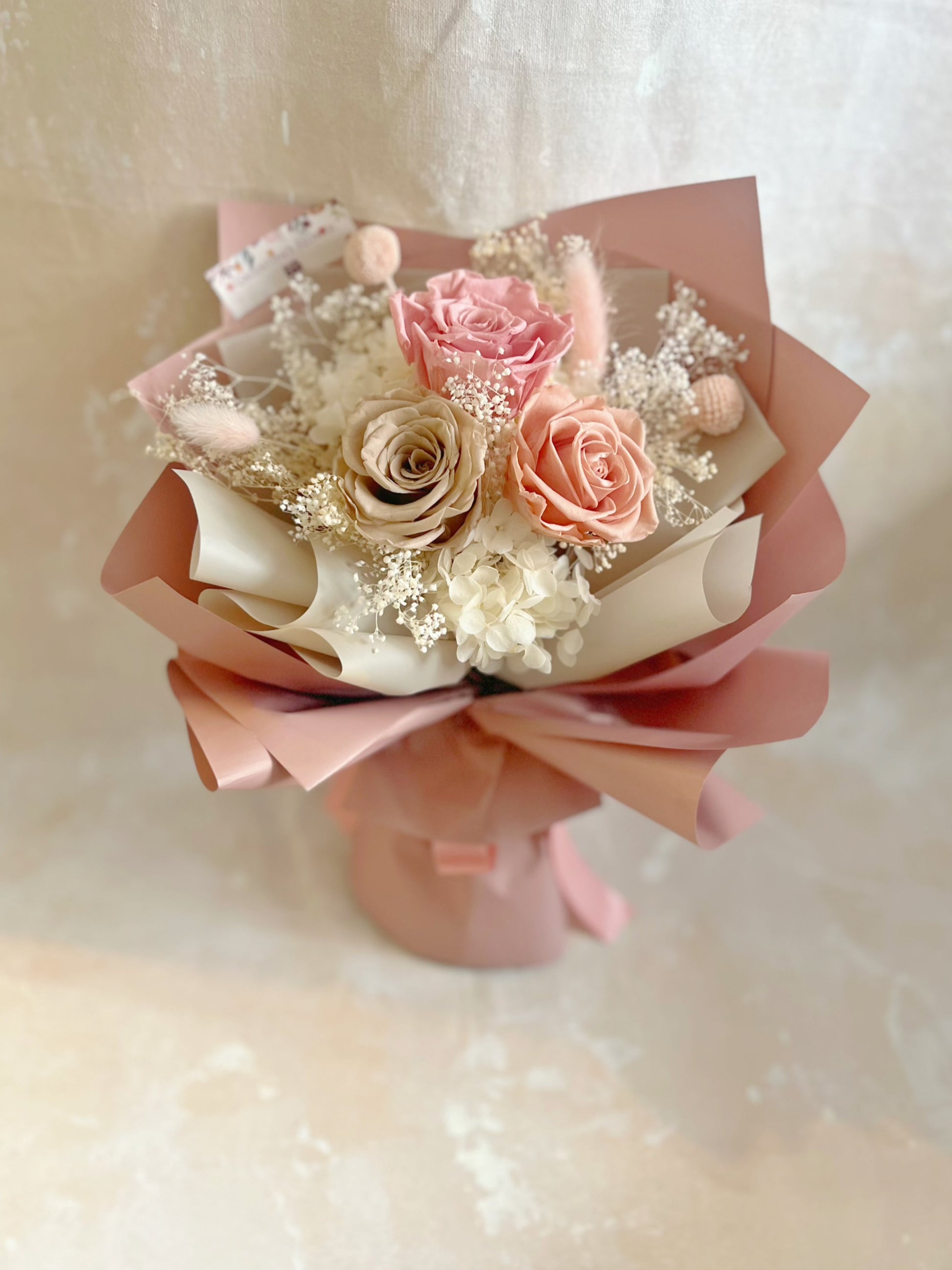 （有現貨）3 枝大地色系－保鮮玫瑰花束｜保鮮花 永生花 畢業花束 生日花束