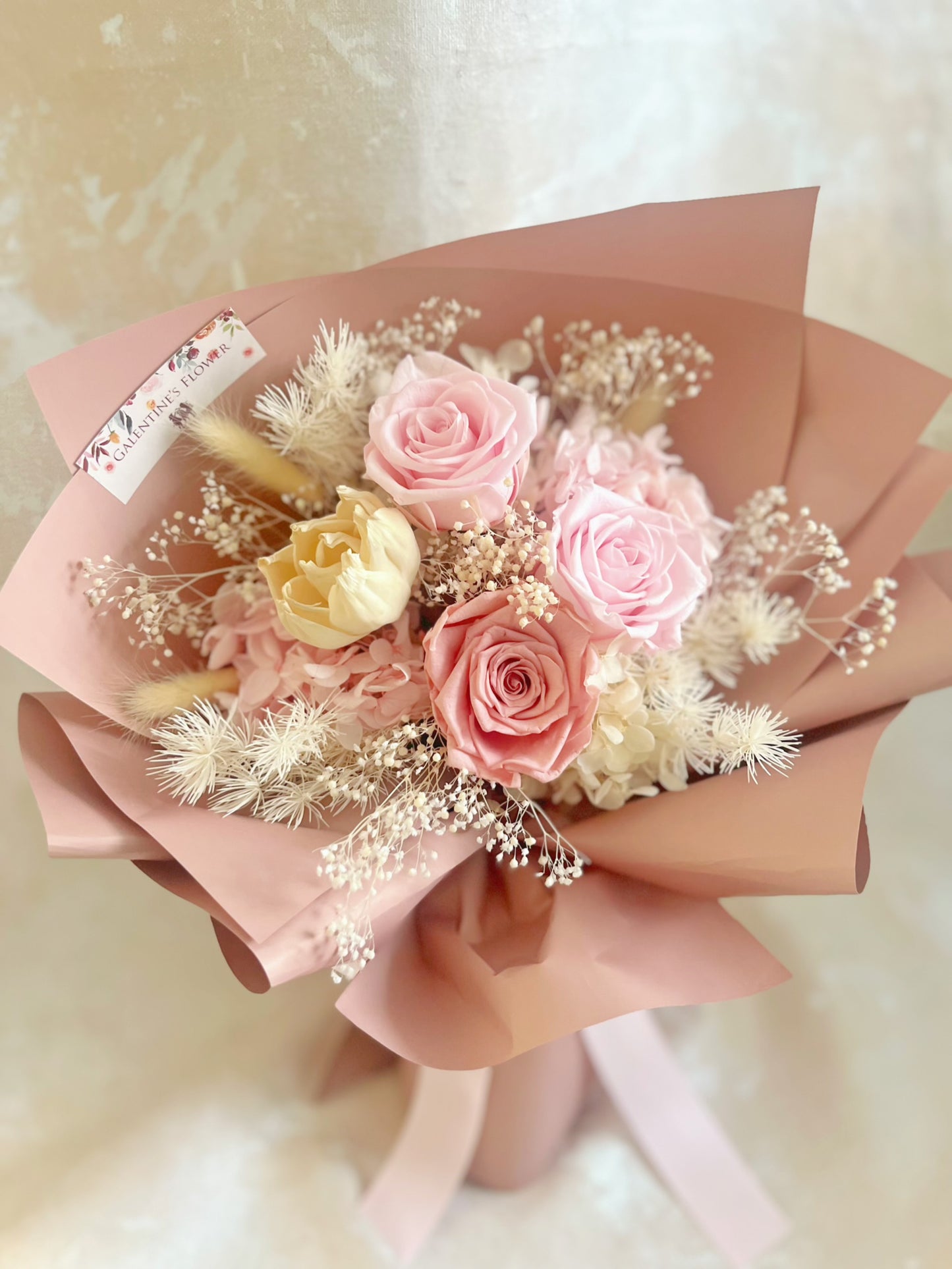 (有現貨）3 枝溫柔大地色系－保鮮玫瑰花束｜保鮮花 永生花 畢業花束 生日花束