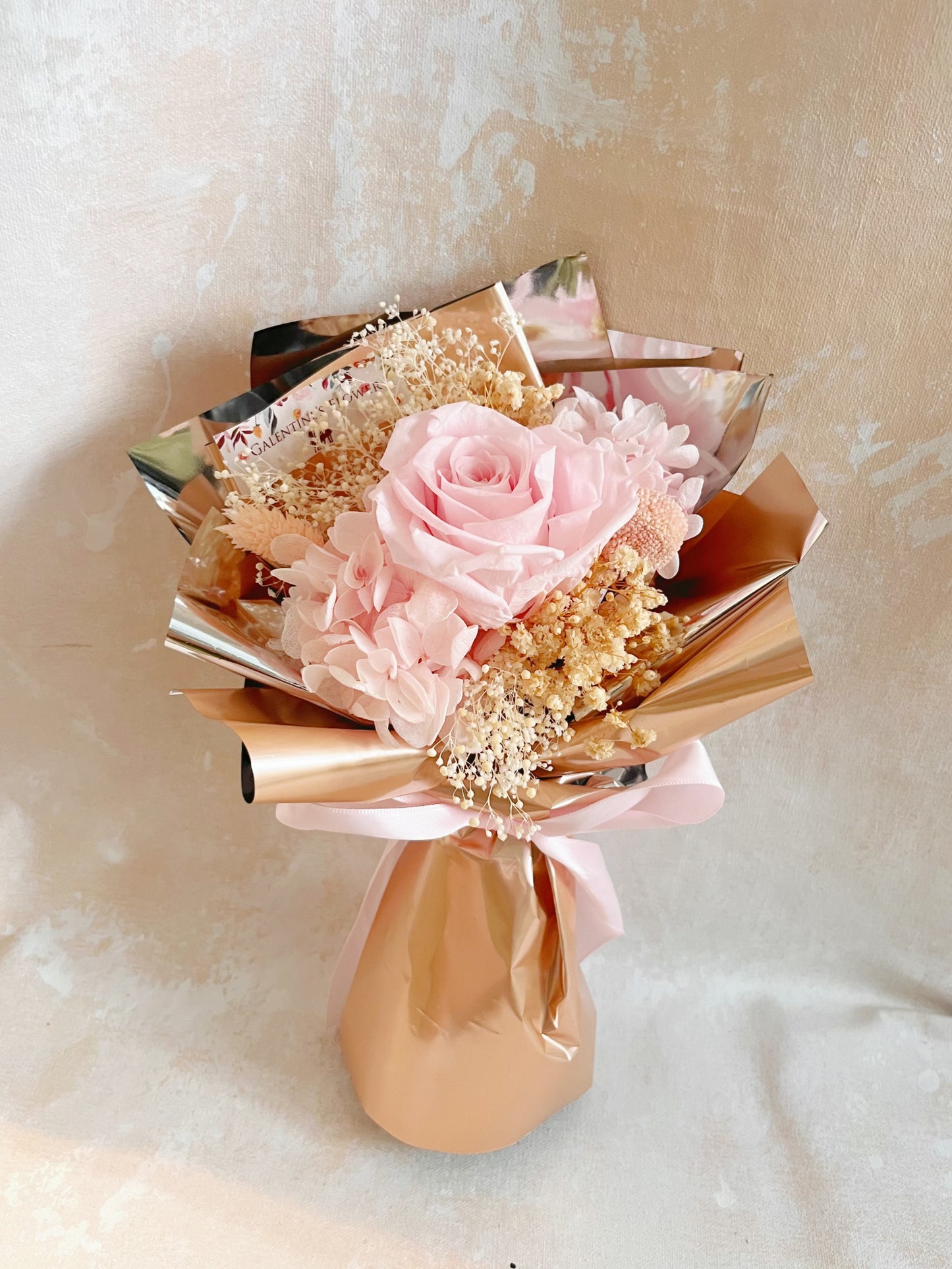 公主粉紅 單枝保鮮玫瑰小花束｜保鮮花 永生花 畢業花束 乾花