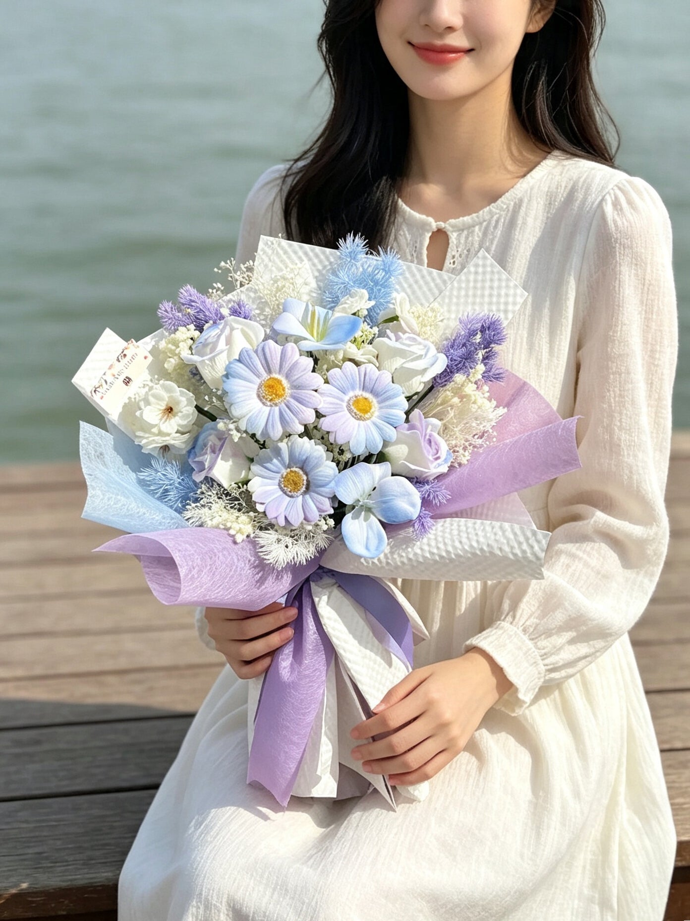 （有現貨）畢業花束 夢幻樂園－番梘太陽花菊 玫瑰花束 鬱金香｜畢業花束  小學 幼稚園