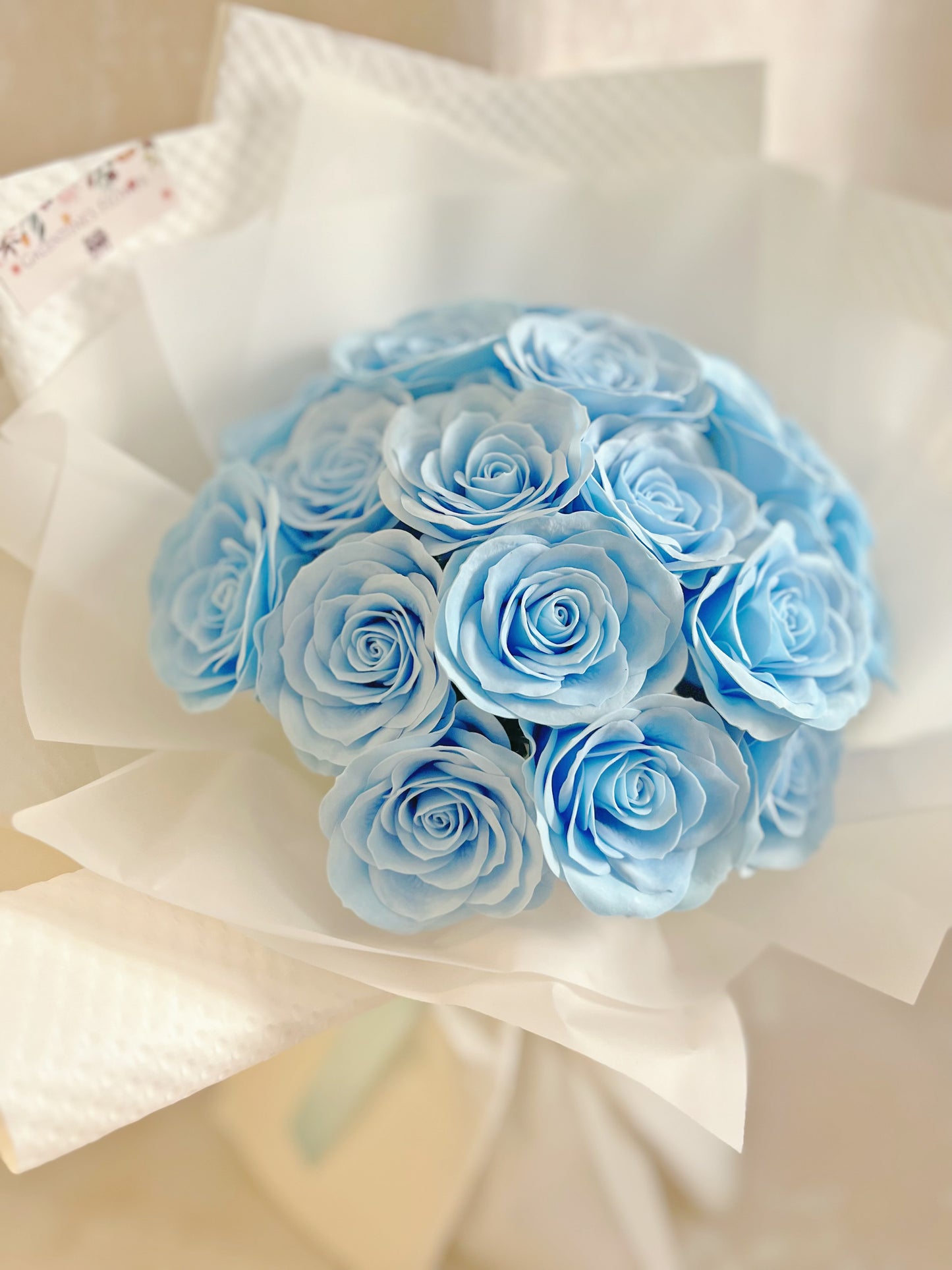 20 枝粉藍 香梘玫瑰花束 ｜番梘花｜畢業花束 情人節花束 求婚 生日花束