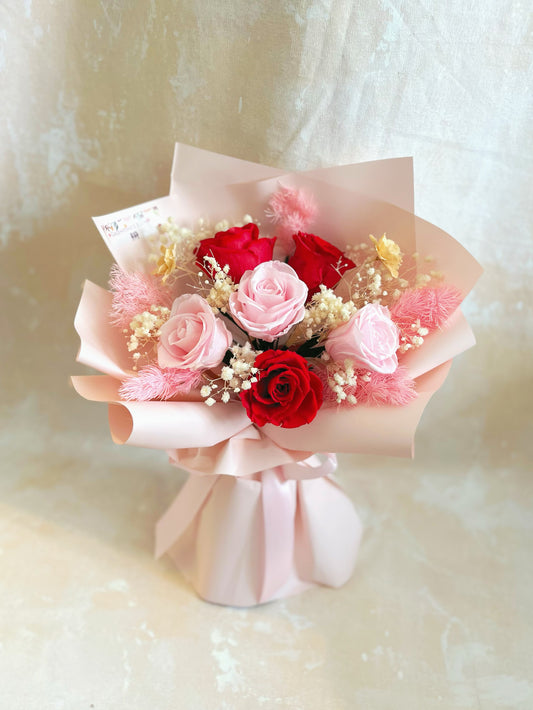 （有現貨）甜蜜七夕 粉紅色 紅色6 枝保鮮玫瑰花束｜保鮮花 永生花 生日花束