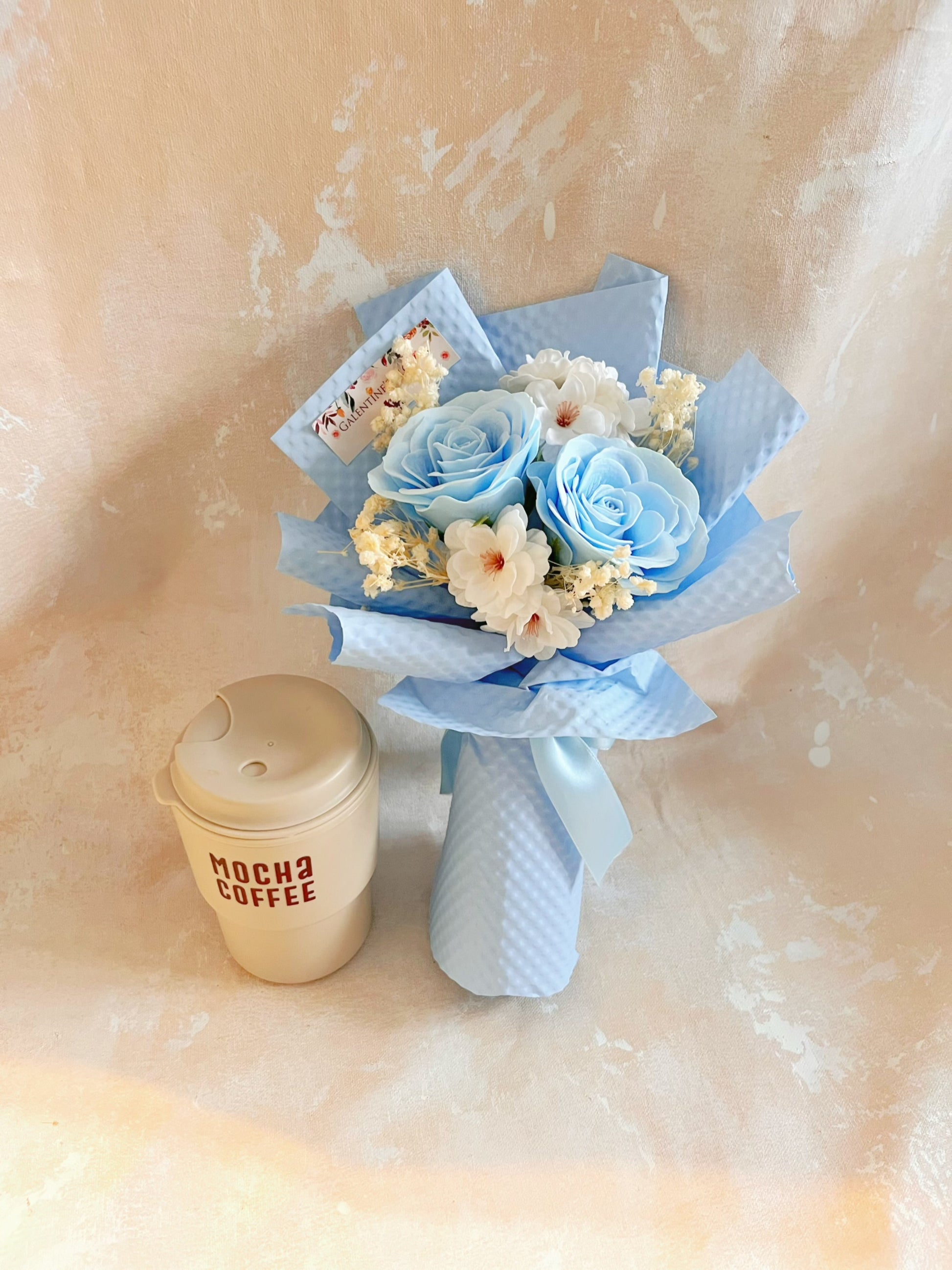 理想與夢想畢業花花束 + 玫瑰花｜香梘花生日花束 中學 小學 幼稚園