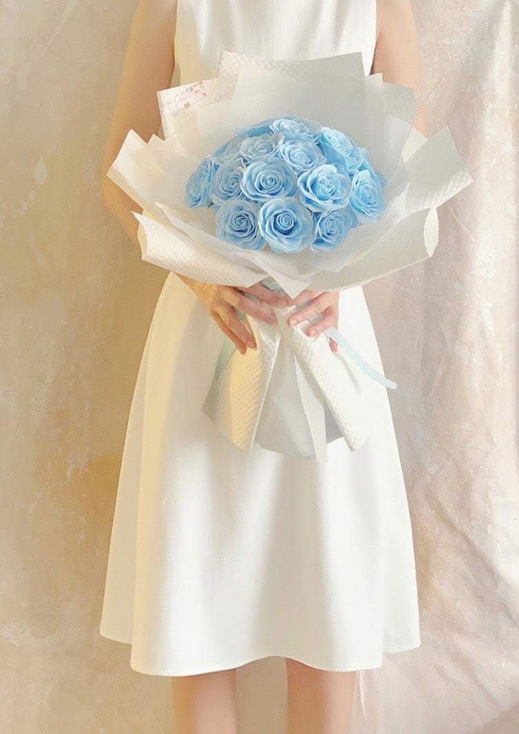 20 枝粉藍 香梘玫瑰花束 ｜番梘花｜畢業花束 情人節花束 求婚 生日花束
