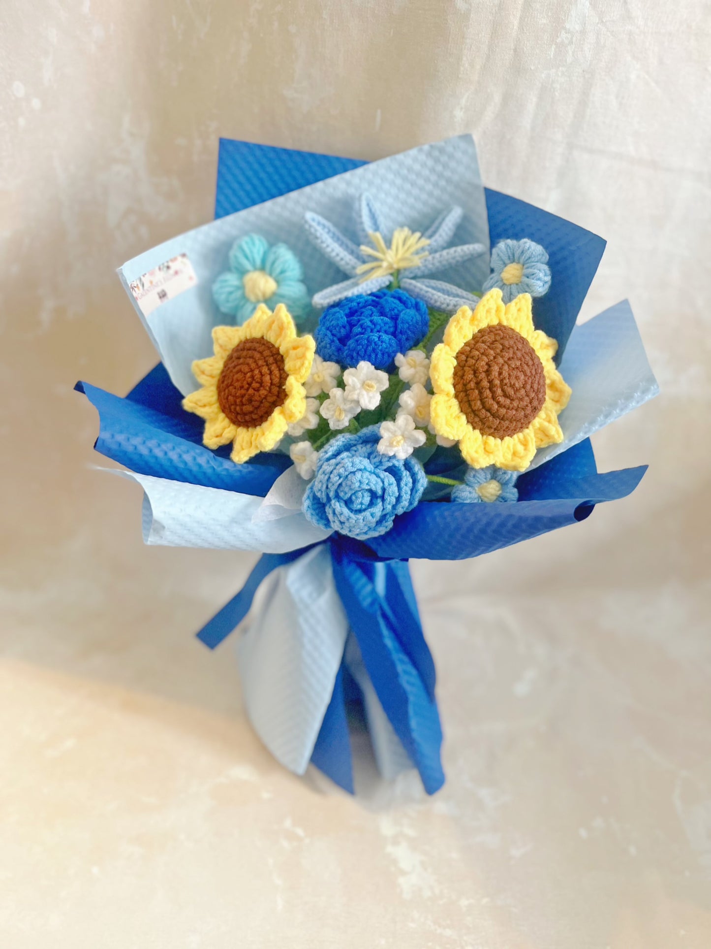 （有現貨）蔚籃心情 針織花束 太陽花 向日葵 畢業禮物 畢業花束 公仔花束 生日 中學 小學 幼稚園