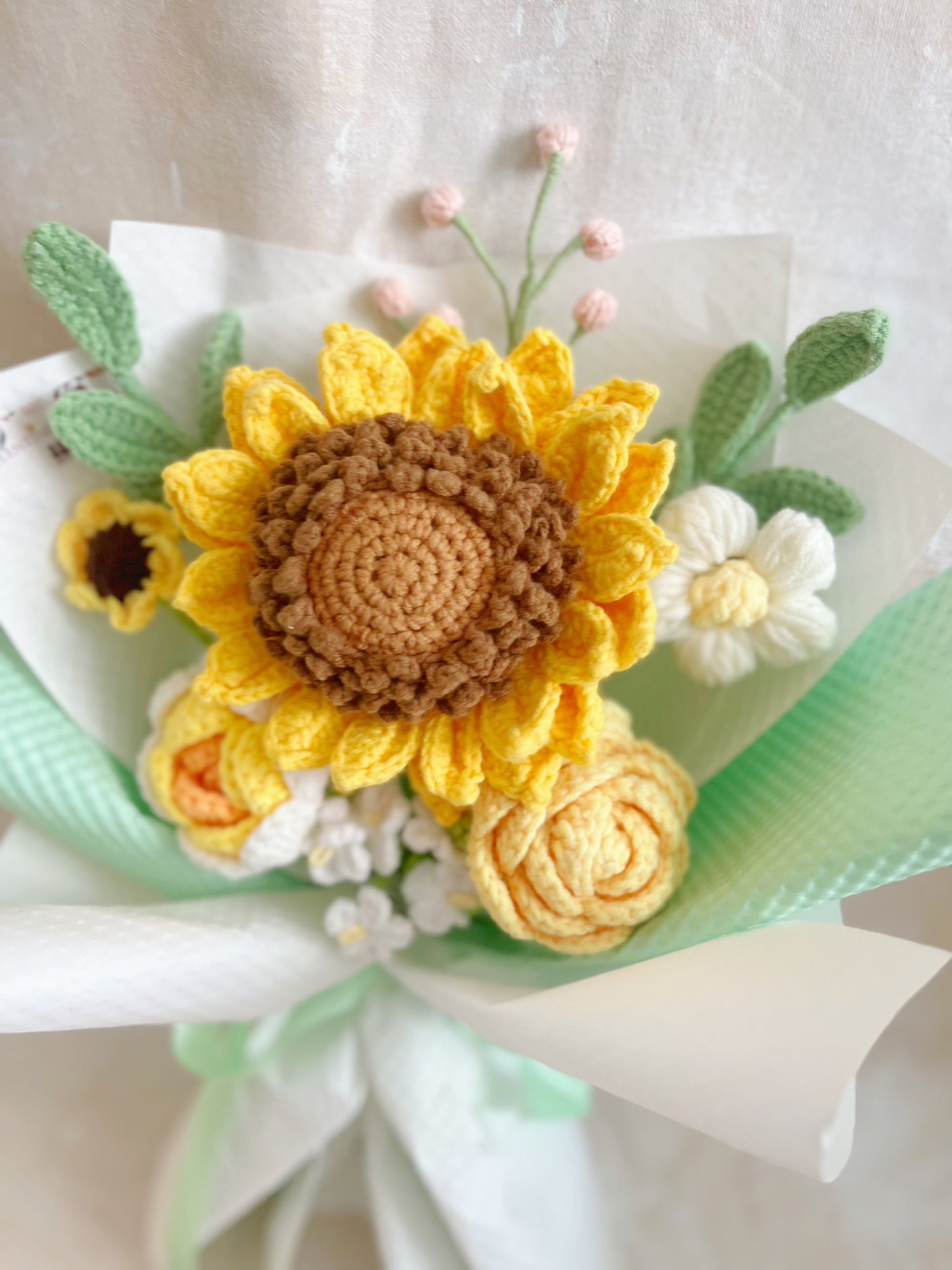 (有現貨）燦爛陽光 針織花束 畢業禮禮物 畢業花束精選 生日花束 中學 小學 幼稚園