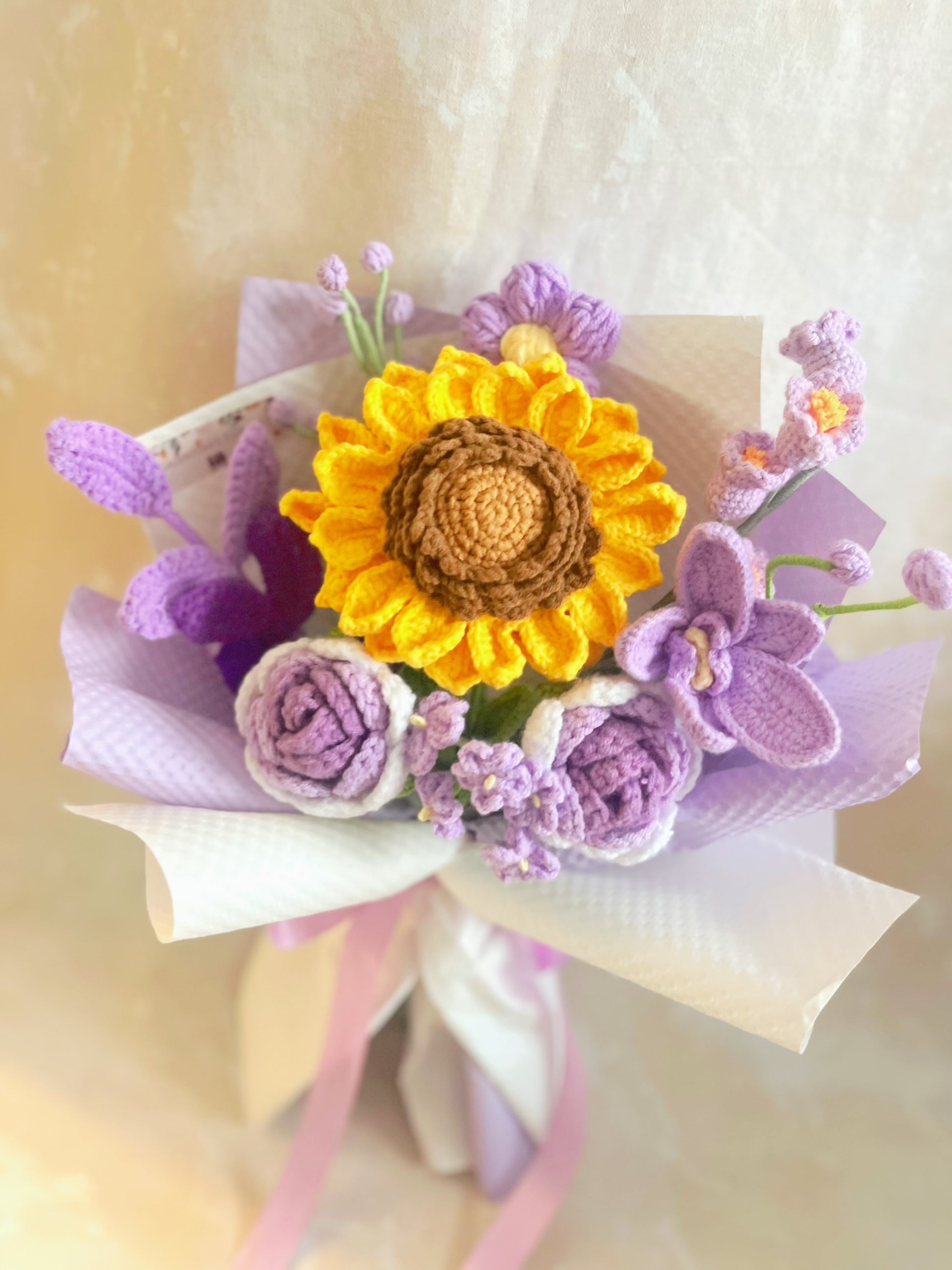 薰衣草陽光 針織花束 畢業禮禮物 畢業花束 公仔 生日花束 中學 小學 幼稚園